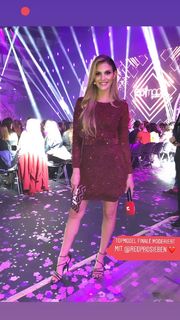 Viviane Geppert feet photo thumbnail