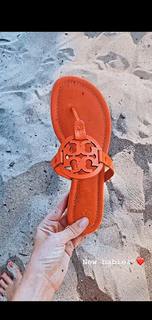 Viviane Geppert feet photo thumbnail