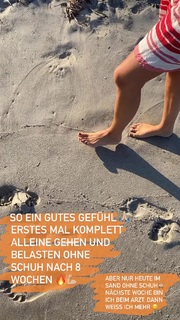 Viviane Geppert feet photo thumbnail