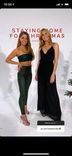 Viviane Geppert feet photo thumbnail