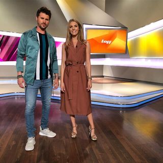 Viviane Geppert feet photo thumbnail