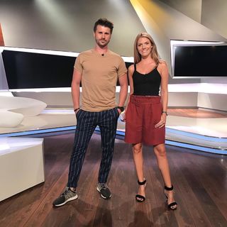 Viviane Geppert feet photo thumbnail