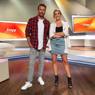 Viviane Geppert feet photo thumbnail