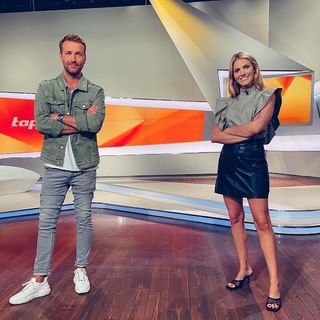 Viviane Geppert feet photo thumbnail