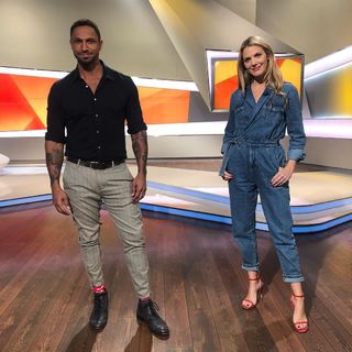 Viviane Geppert feet photo thumbnail