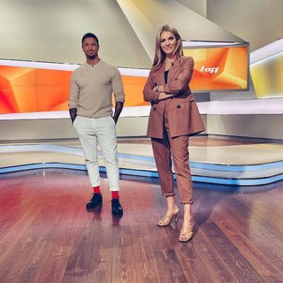 Viviane Geppert feet photo thumbnail