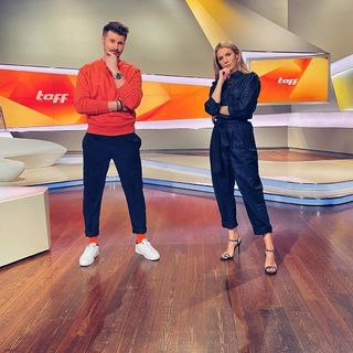 Viviane Geppert feet photo thumbnail