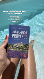 Viviane Geppert feet photo thumbnail