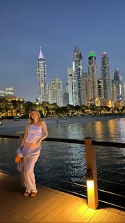 Viviane Geppert feet photo thumbnail