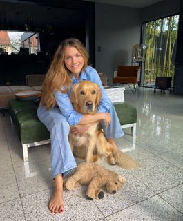 Viviane Geppert feet photo thumbnail