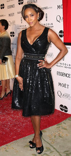 Vivica A. Fox feet photo thumbnail