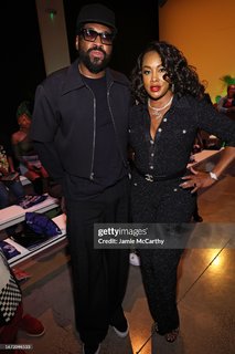 Vivica A. Fox feet photo thumbnail