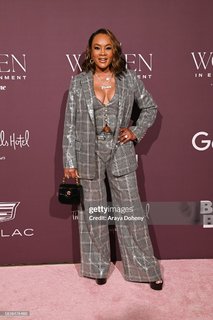Vivica A. Fox feet photo thumbnail