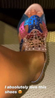 Vivien Konca feet photo 12