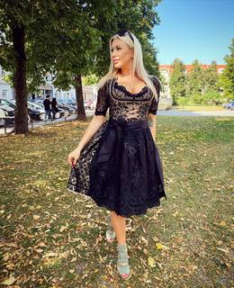 Vivien Konca feet photo 9