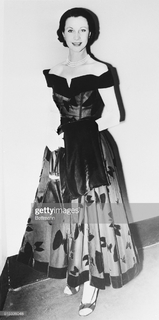 Vivien Leigh feet photo 4
