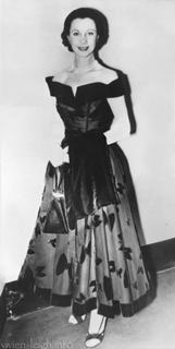 Vivien Leigh feet photo 2