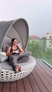 Vladislava Galagan feet photo thumbnail