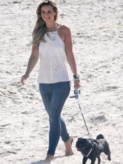 Vogue Williams feet photo thumbnail