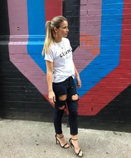 Vogue Williams feet photo thumbnail