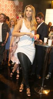 Vogue Williams feet photo thumbnail