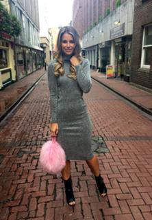 Vogue Williams feet photo thumbnail