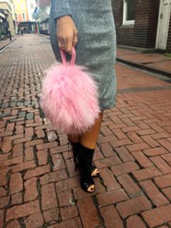 Vogue Williams feet photo thumbnail