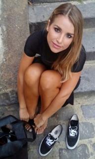 Vogue Williams feet photo thumbnail