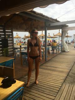 Vogue Williams feet photo thumbnail