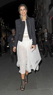 Vogue Williams feet photo thumbnail