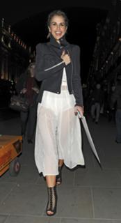 Vogue Williams feet photo thumbnail