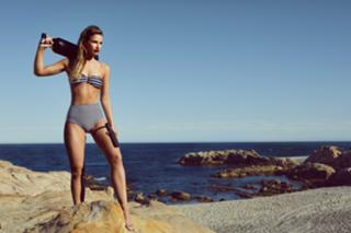 Vogue Williams feet photo thumbnail