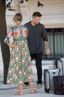 Vogue Williams feet photo thumbnail