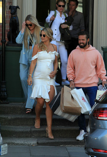 Vogue Williams feet photo thumbnail