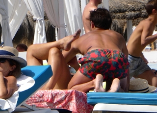 Vogue Williams feet photo thumbnail