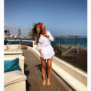 Vogue Williams feet photo thumbnail