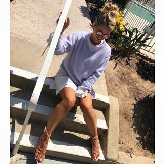 Vogue Williams feet photo thumbnail