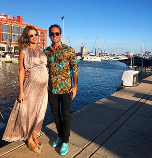 Vogue Williams feet photo thumbnail