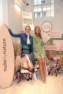 Vogue Williams feet photo thumbnail