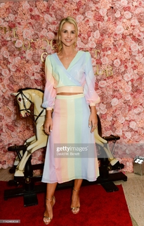 Vogue Williams feet photo thumbnail