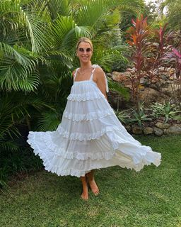 Vogue Williams feet photo thumbnail