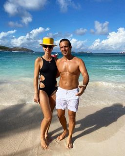 Vogue Williams feet photo thumbnail