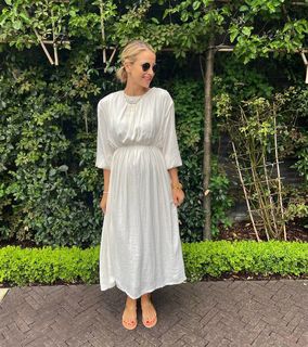 Vogue Williams feet photo thumbnail