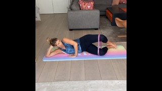 Vogue Williams feet photo thumbnail