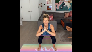 Vogue Williams feet photo thumbnail