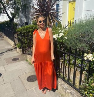 Vogue Williams feet photo thumbnail