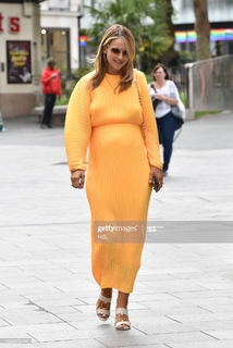 Vogue Williams feet photo thumbnail