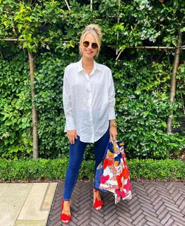 Vogue Williams feet photo thumbnail