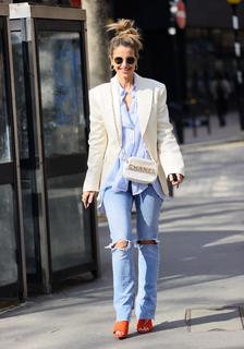 Vogue Williams feet photo thumbnail