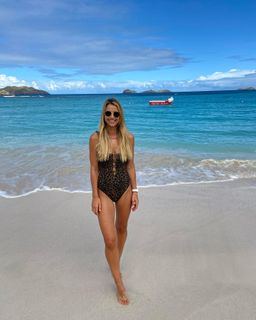 Vogue Williams feet photo 11